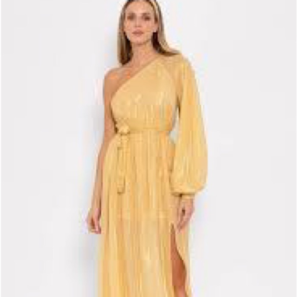 Oris Elegant Yellow One-Shoulder Dress